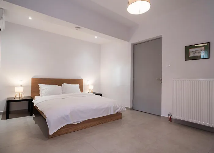 Clementine House Volos